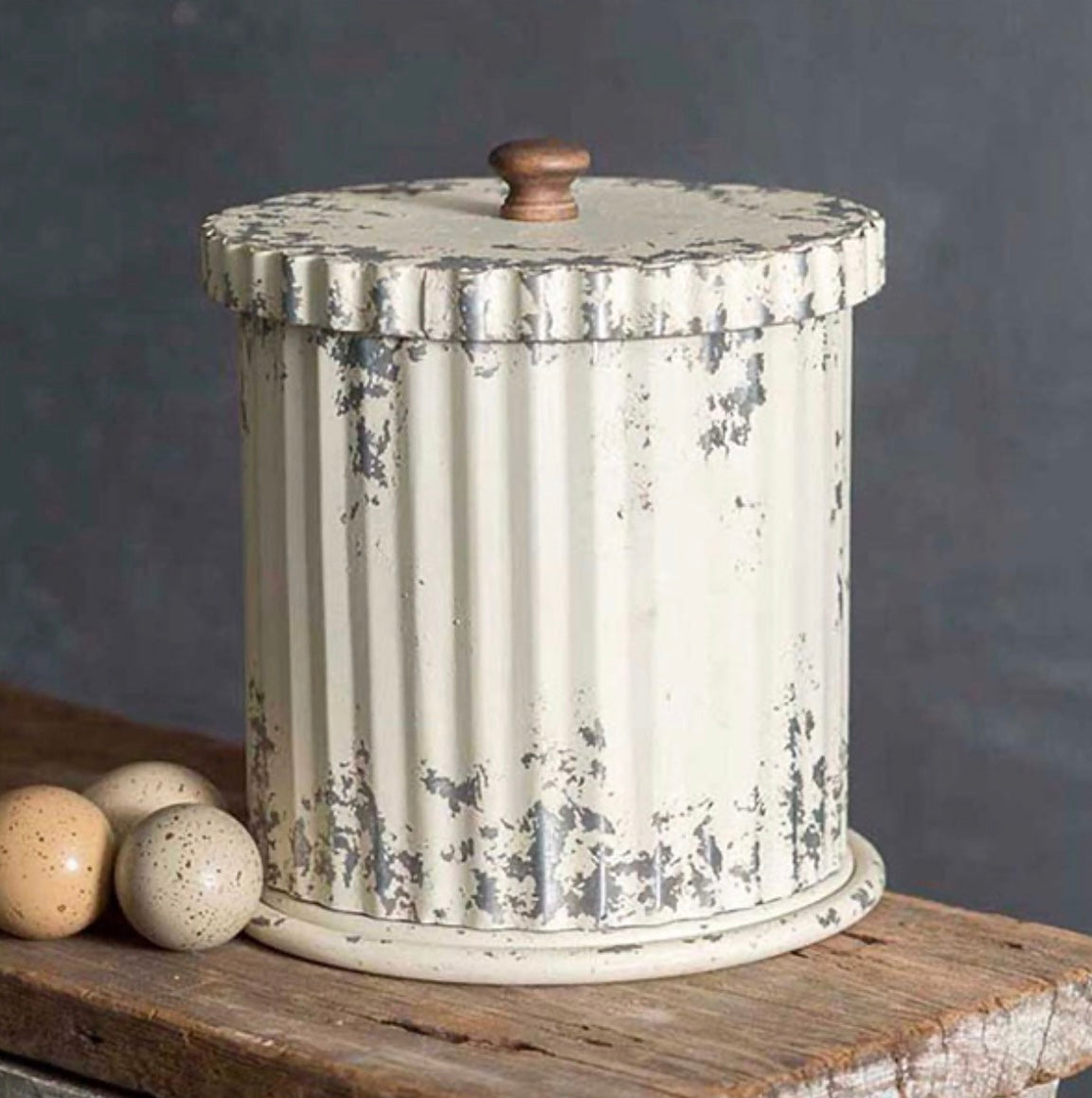 Whitewash Canister with Lid