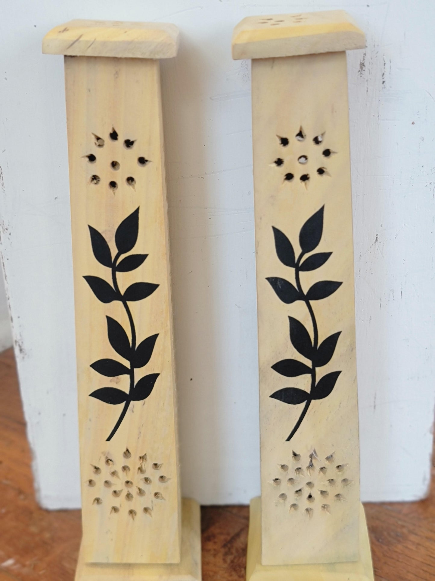 2 Piece Floral Tower Burner set