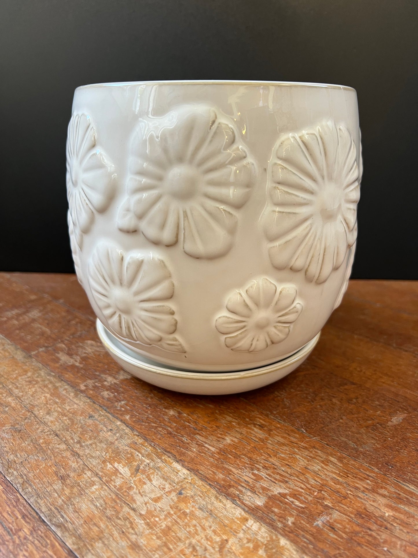 White Flower Pot Planter Style 2