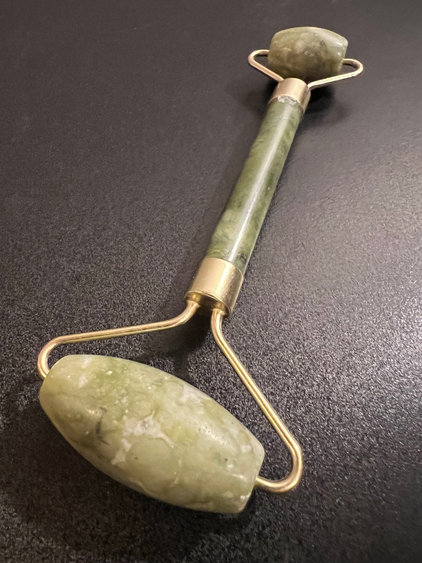 Natural Jade Stone Face Roller for Lymphatic Face Massage