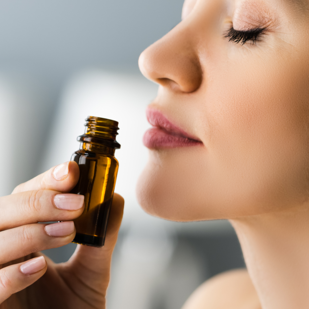Basil Essential Oil | 100% Pure Aromatherapy Oil
