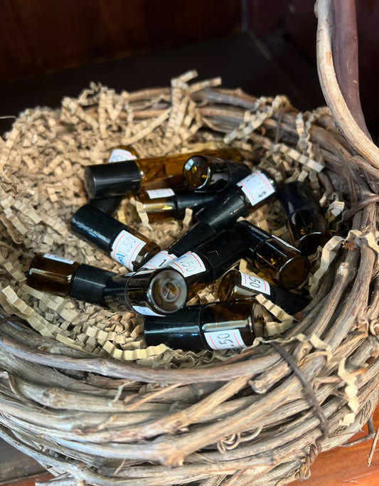 Amber Essential Oil Roll-On Bottle 3ml
